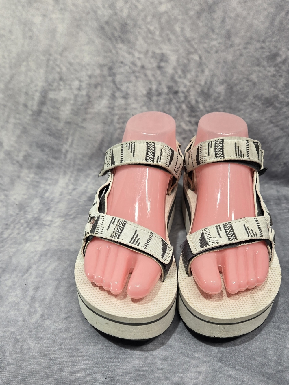 Teva Flatform Universal Chara sandals in bright white with a black and gray trib